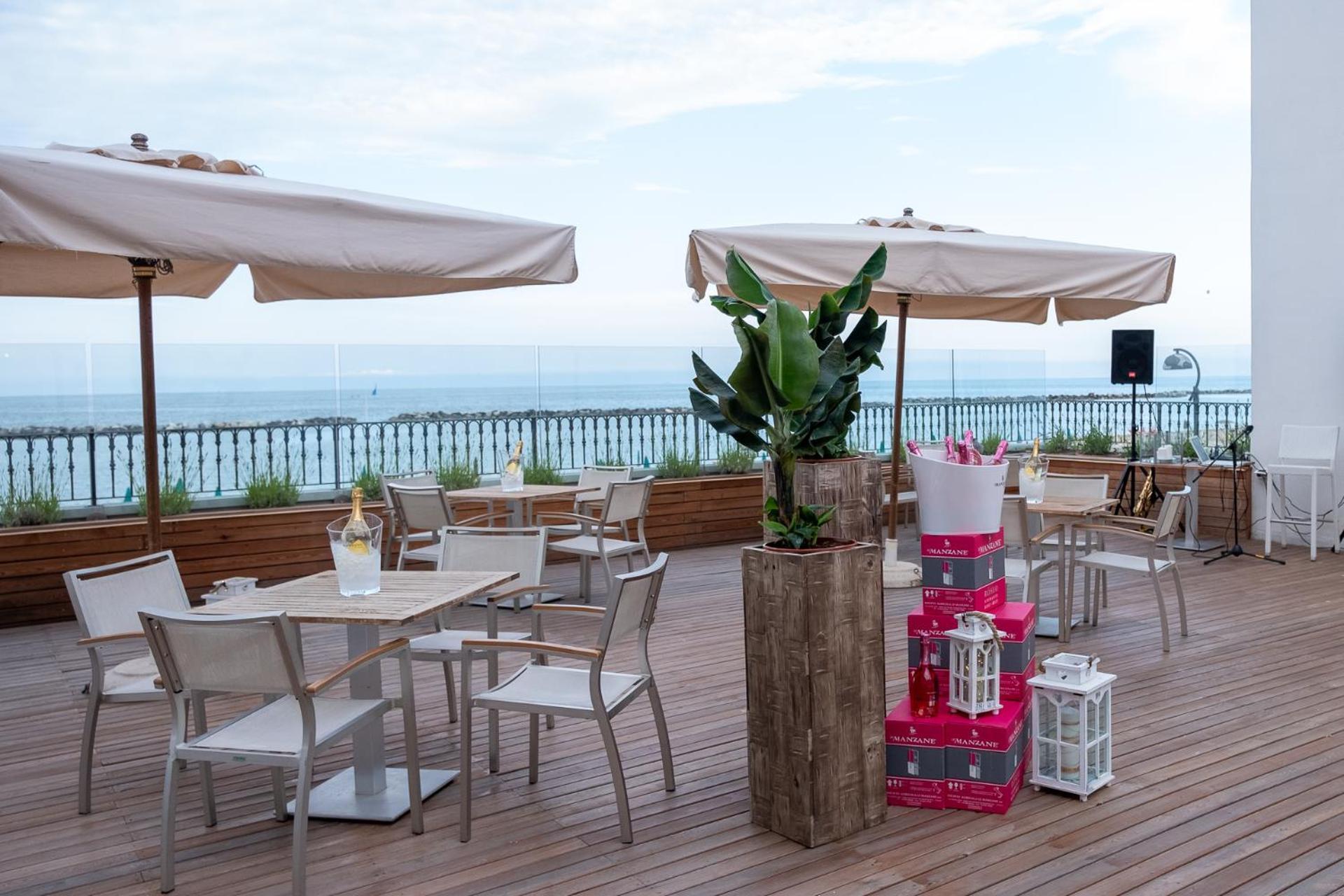Hotel Agostini Bellaria – Igea Marina Kültér fotó